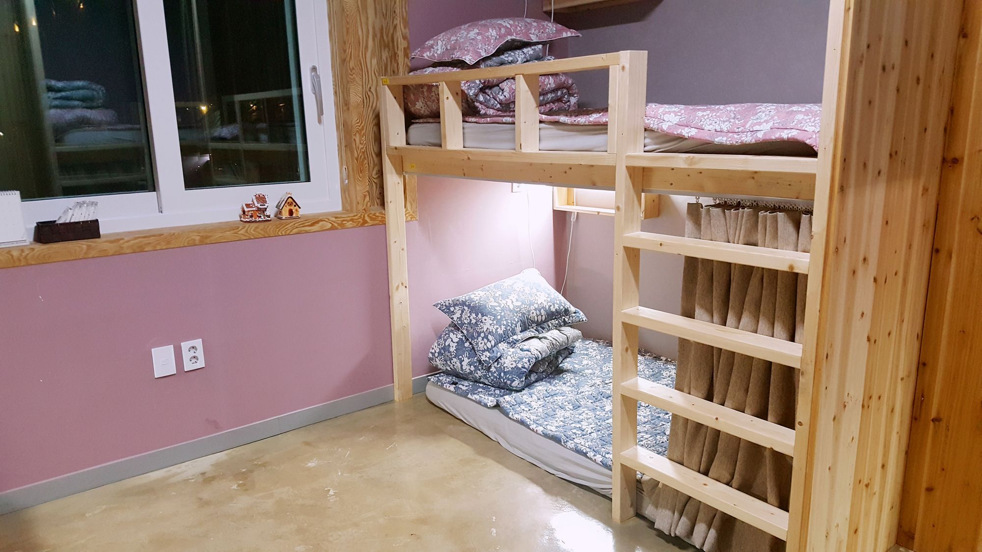 B&B Zary - Hostel Sokcho Eksteriør billede